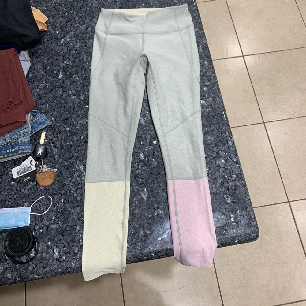Outdoor Voices leggings size XS